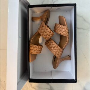 Nine West Elegant Tan Braided Heels sandals brown size 10
